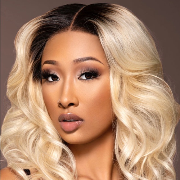 Blonde Bombshell bundles with dark roots 100% human - Picture 2 of 2